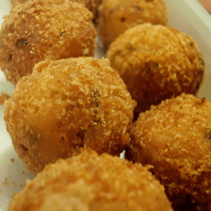 Bolinho de Milho com Tofu